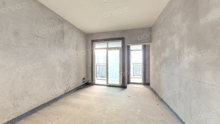 康田蔚蓝海D区二手房实景图