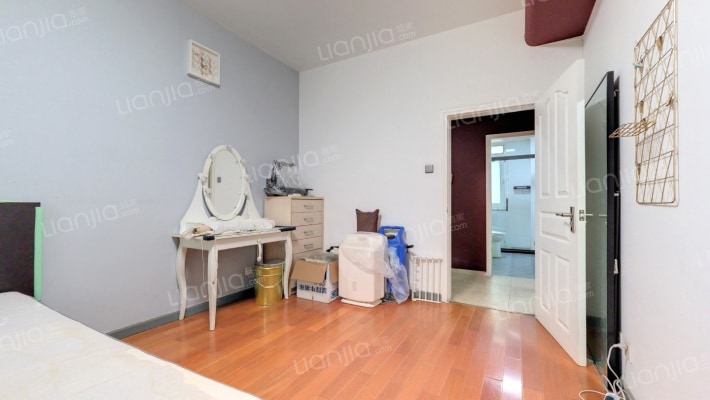 新源里东二手房实景图