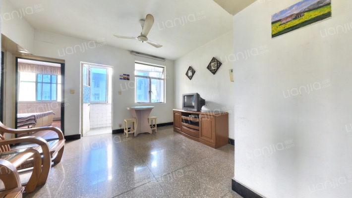 万寿新村四区二手房实景图