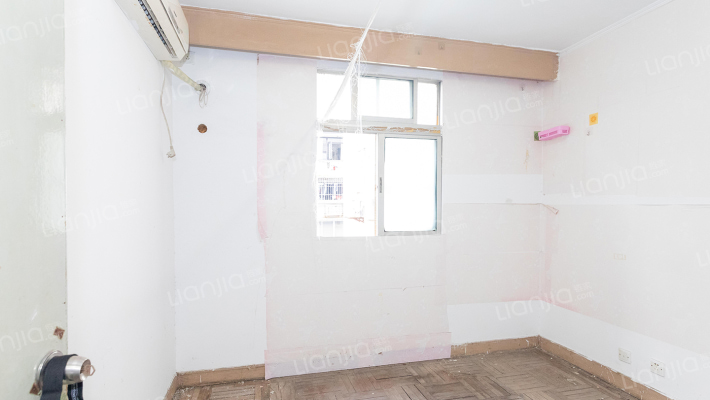 瞿西新村二手房实景图