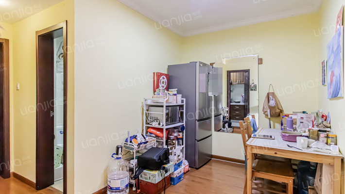 梅川二街坊二手房实景图