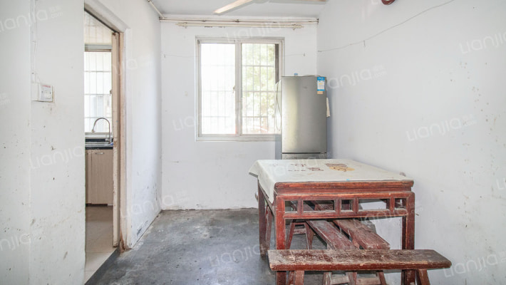 金东名苑二手房实景图