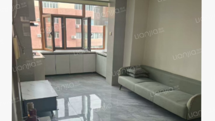 青岛街二手房实景图