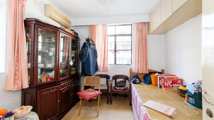 玉兰小区二手房实景图