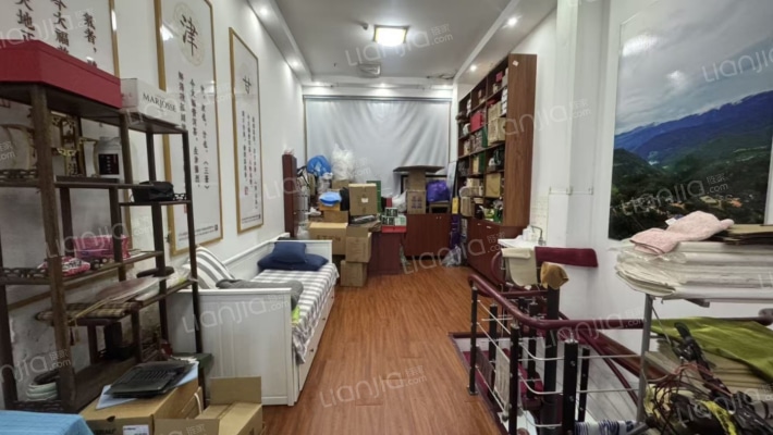 银泰城悦坊二手房实景图