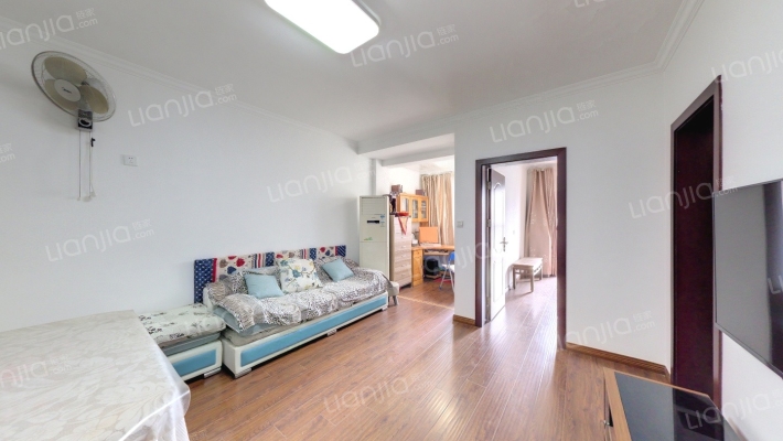 梁南苑B区二手房实景图