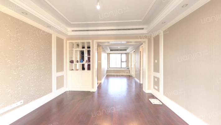 融创玉兰公馆一期二手房实景图