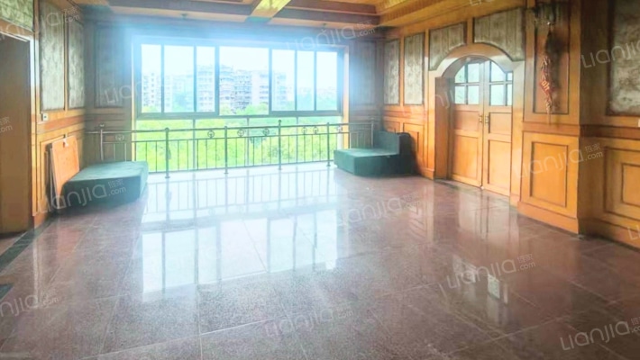 龙盛街二手房实景图