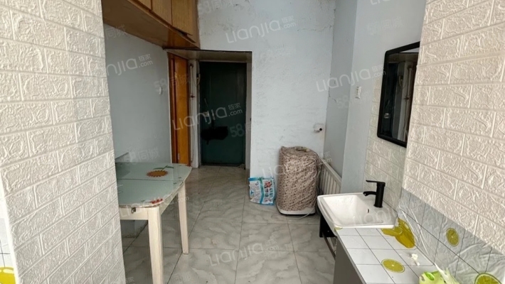 江机汉阳小区二手房实景图