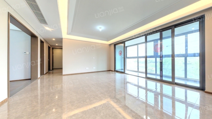 泊云庭二手房实景图