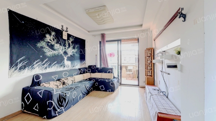 滴水湖馨苑一期二手房实景图