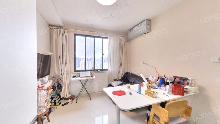茅台花苑二手房实景图