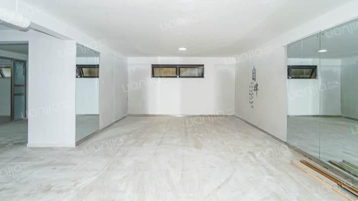 绿地秋霞坊(公寓)二手房实景图