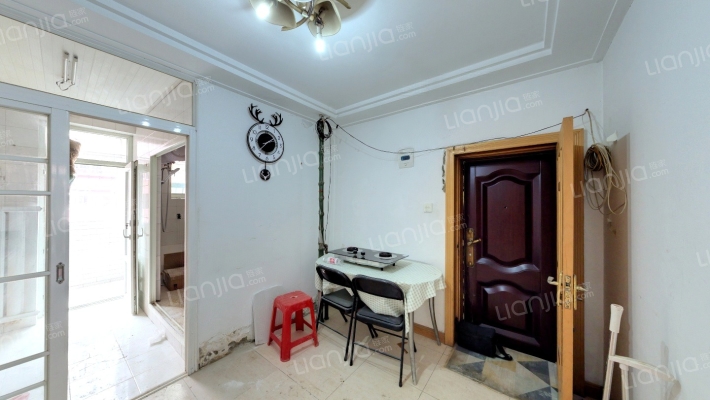 白塔小区二手房实景图