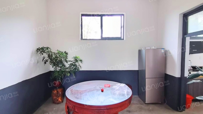 新工小区二手房实景图