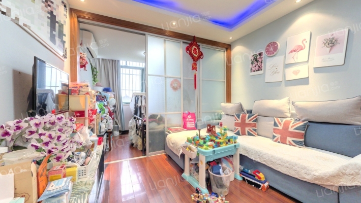 解放街31号二手房实景图