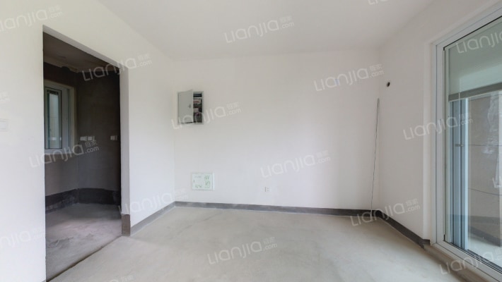 碧桂园新城樾林苑二手房实景图