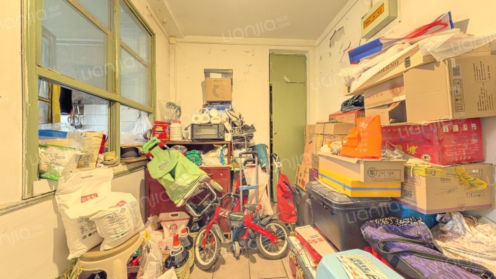 向东楼小区二手房实景图