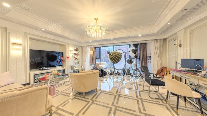 西派宸樾二手房实景图