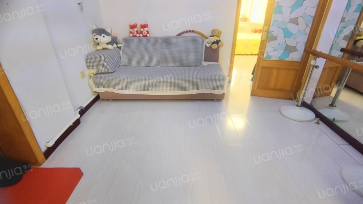 北新字母楼二手房实景图