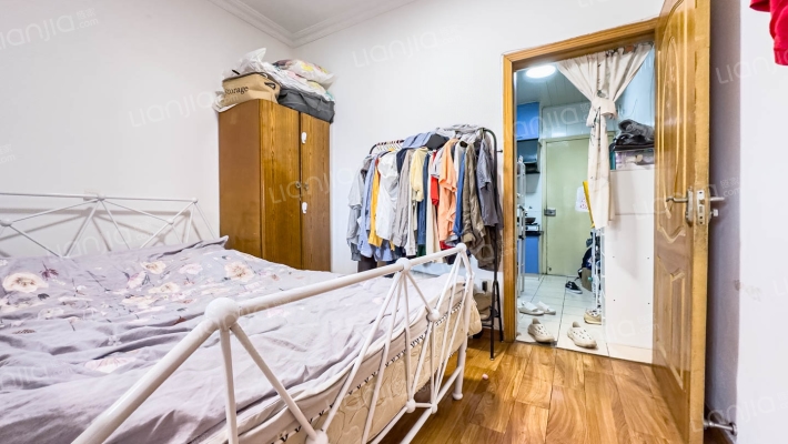 番禺路395号二手房实景图