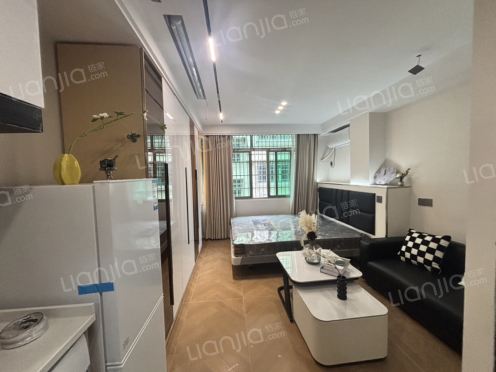 整租·柳一村六区 1室0厅 东南