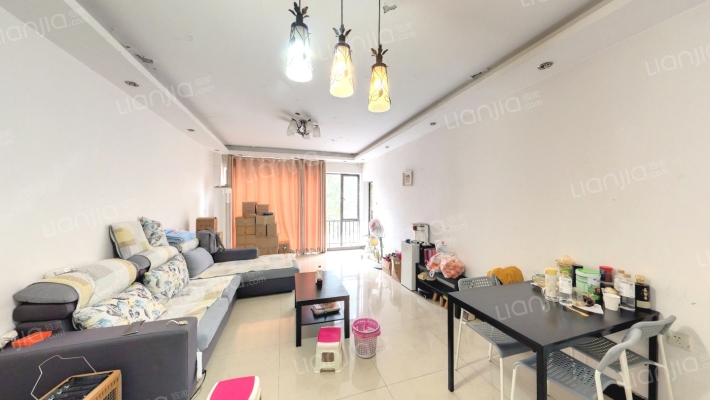 融科城二手房实景图