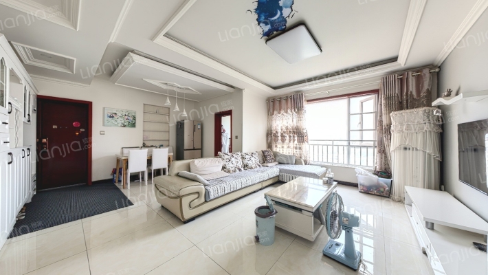 隆腾琴鹤帝景二手房实景图