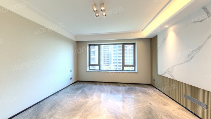 保利绿城·和锦诚园二手房实景图