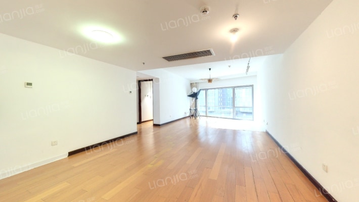 北京财富中心二手房实景图