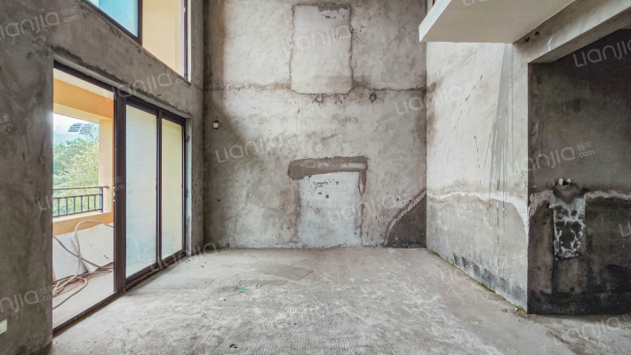 恒大翡翠湾二手房实景图