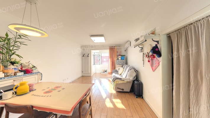 右外22号院二手房实景图