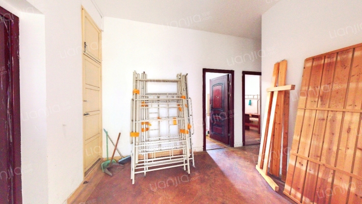 民航宿舍二手房实景图