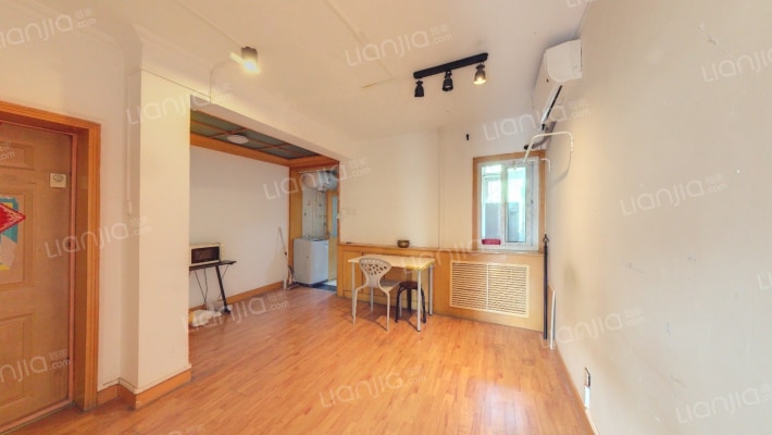 东辰小区二手房实景图