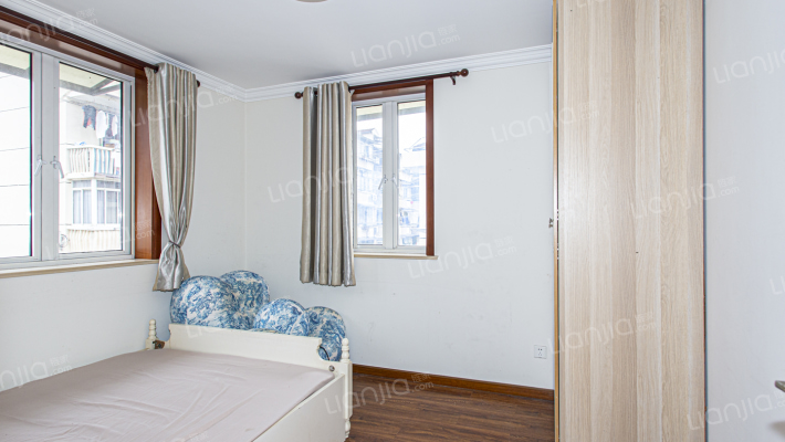 龙华新村二手房实景图