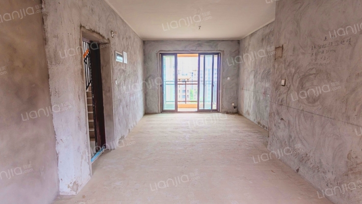 璞缇1号栖珑二手房实景图