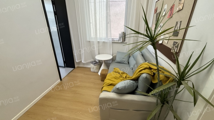 人民南路四段20号二手房实景图