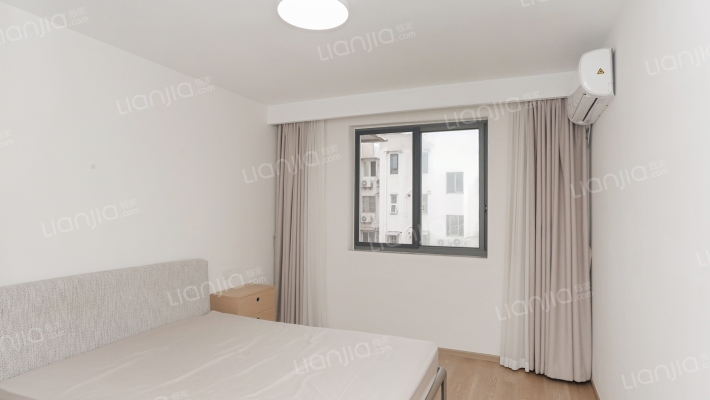 华鹏花苑二手房实景图