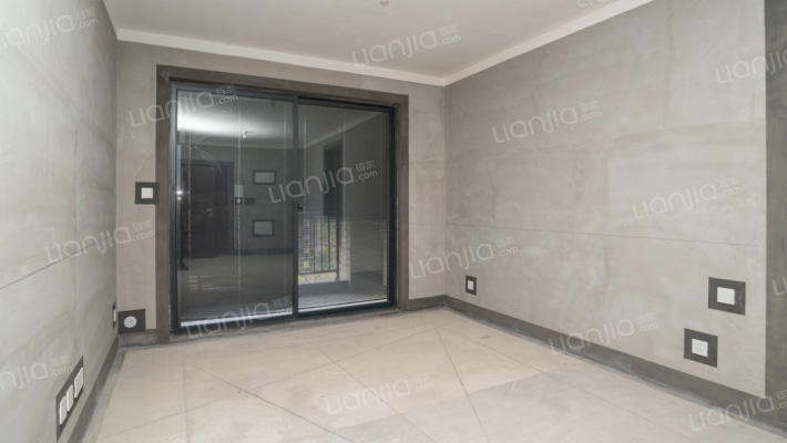 鼎盛国宾府二手房实景图