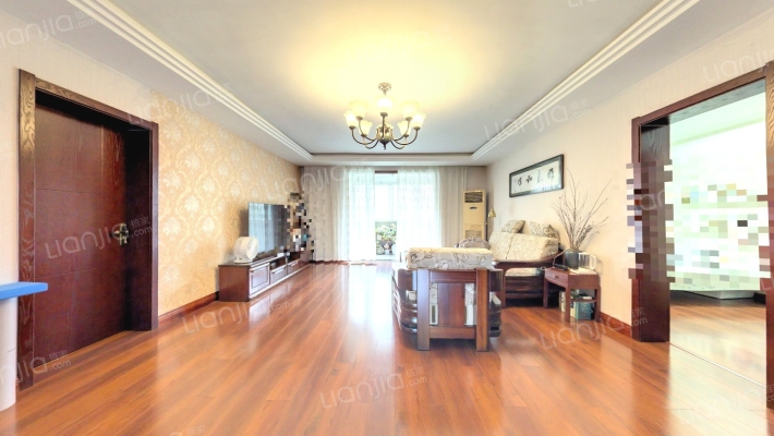 老管委会家属区二手房实景图