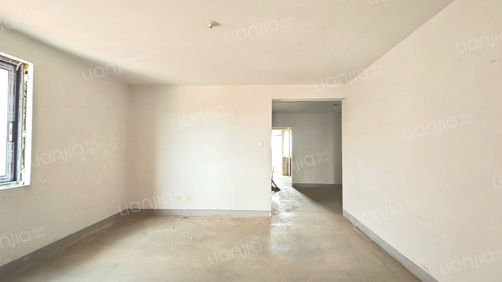 安怀村453号二手房实景图