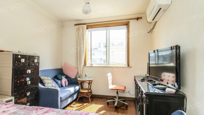 番禺路305弄二手房实景图