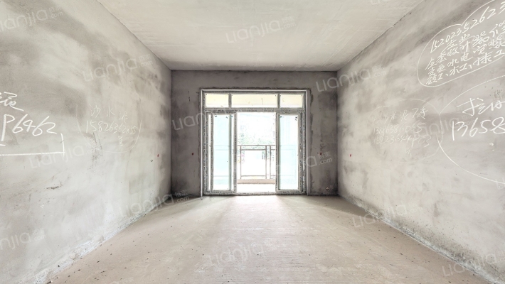 摩登时代二手房实景图