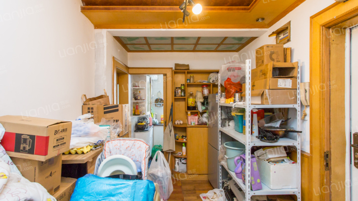 德华四村二手房实景图