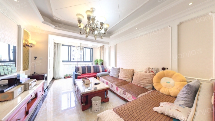 绿地圣路易名邸一期二手房实景图