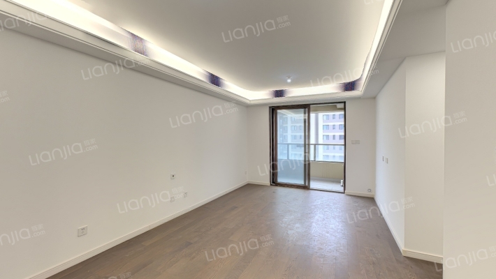 万科观湖礼著一期二手房实景图