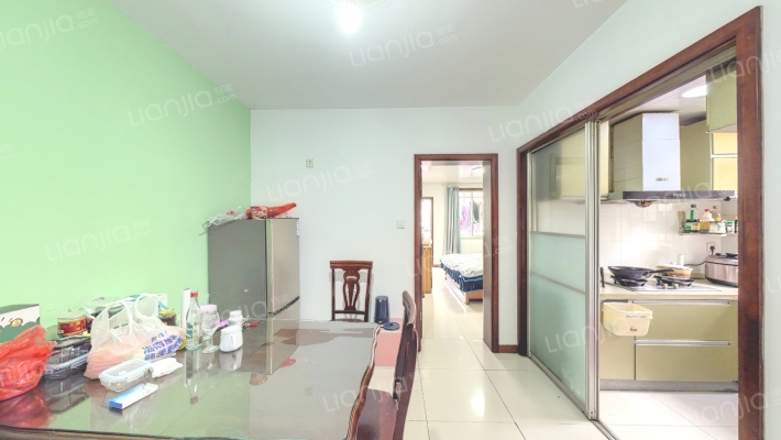 青松新村二手房实景图