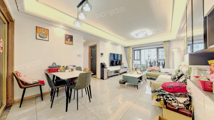 星阳俊园二手房实景图