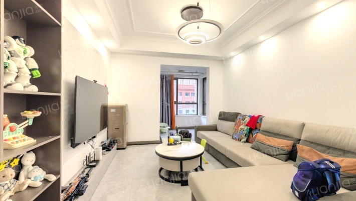 渝富滨江首岸二手房实景图