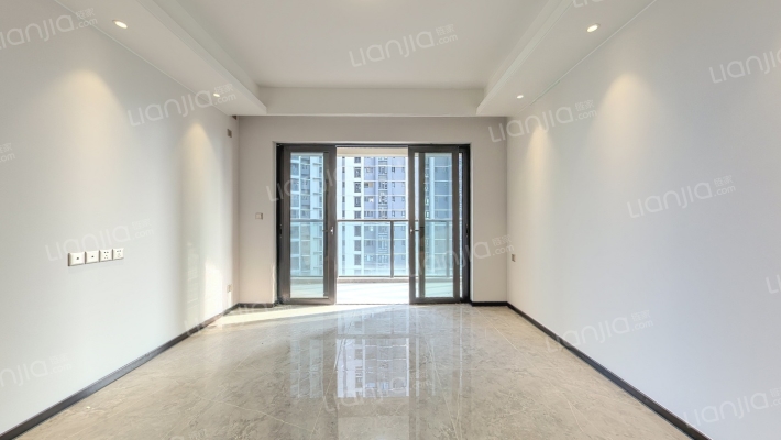 保利天珺二手房实景图